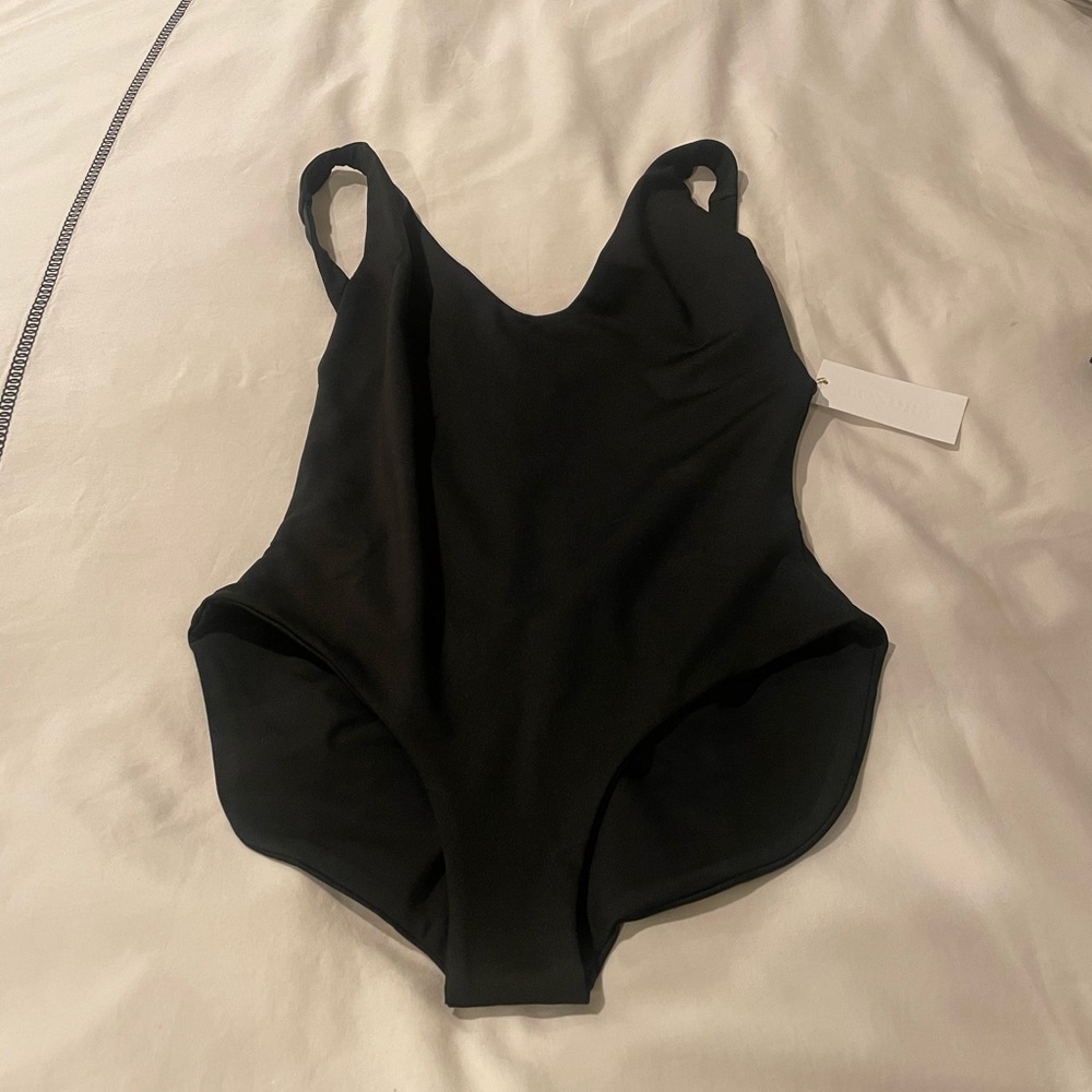 Londre the minimalist matte black large